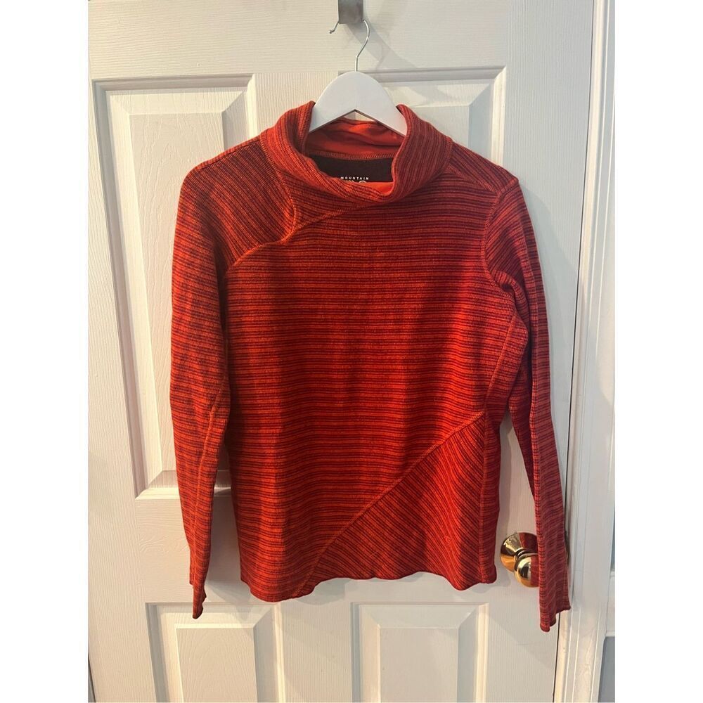 Mountain Hardwear Orange & Rust Stripe Thumb Hole Mock Neck Sweater sz M NWOT
